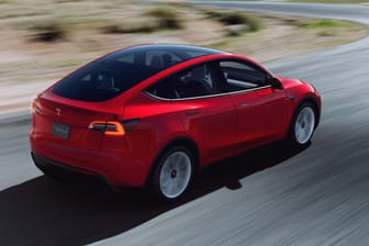 Tesla Model Y: ab 59.965 Euro.