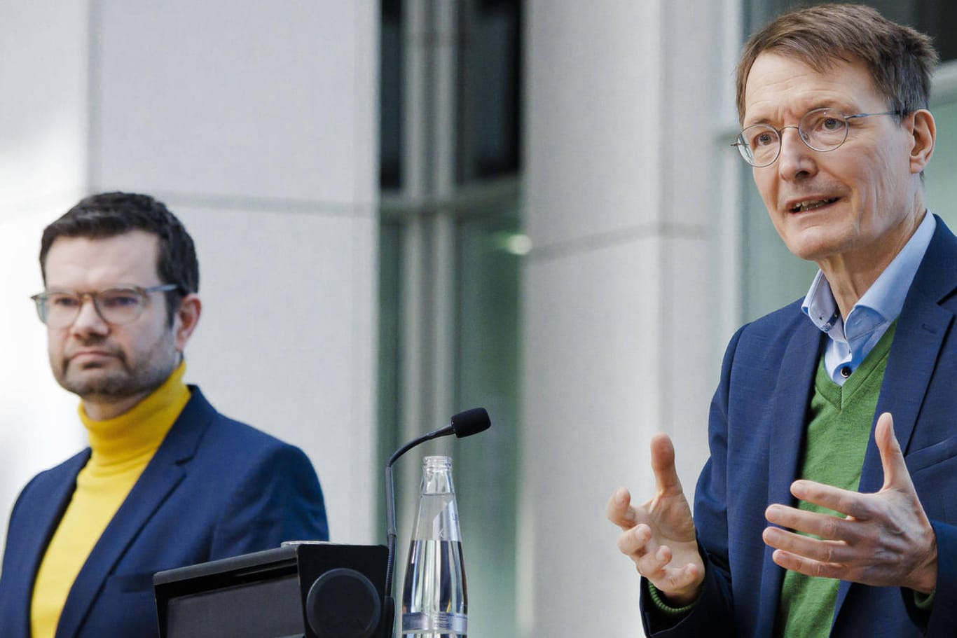 Justizminister Marco Buschmann (FDP) und Gesundheitsminister Karl Lauterbach (SPD): Experte Kristan Schneider kritisiert das neue Infektionsschutzgesetz der Bundesregierung.