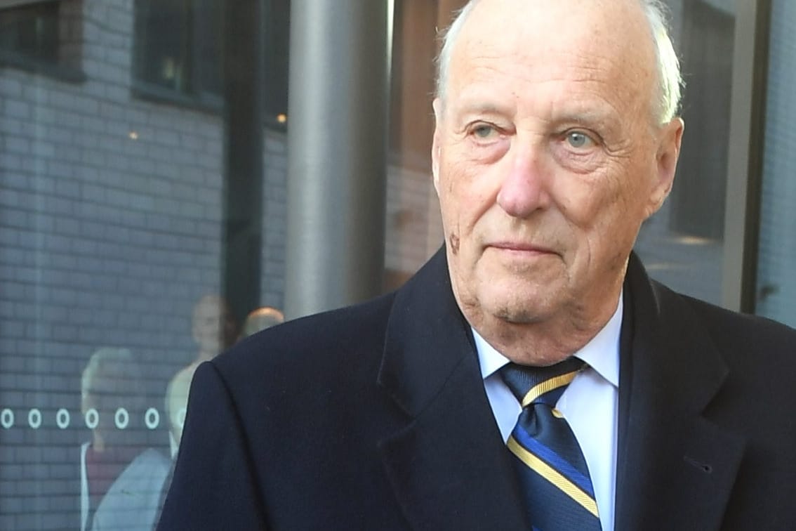 König Harald V.: Der Royal kämpft mit gesundheitlichen Problemen.
