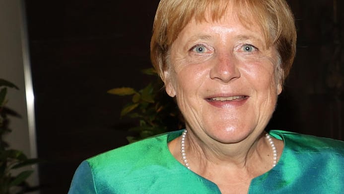 Angela Merkel: Die Politikerin zeigte sich in eleganter Abendgarderobe bei den Salzburger Festspielen.