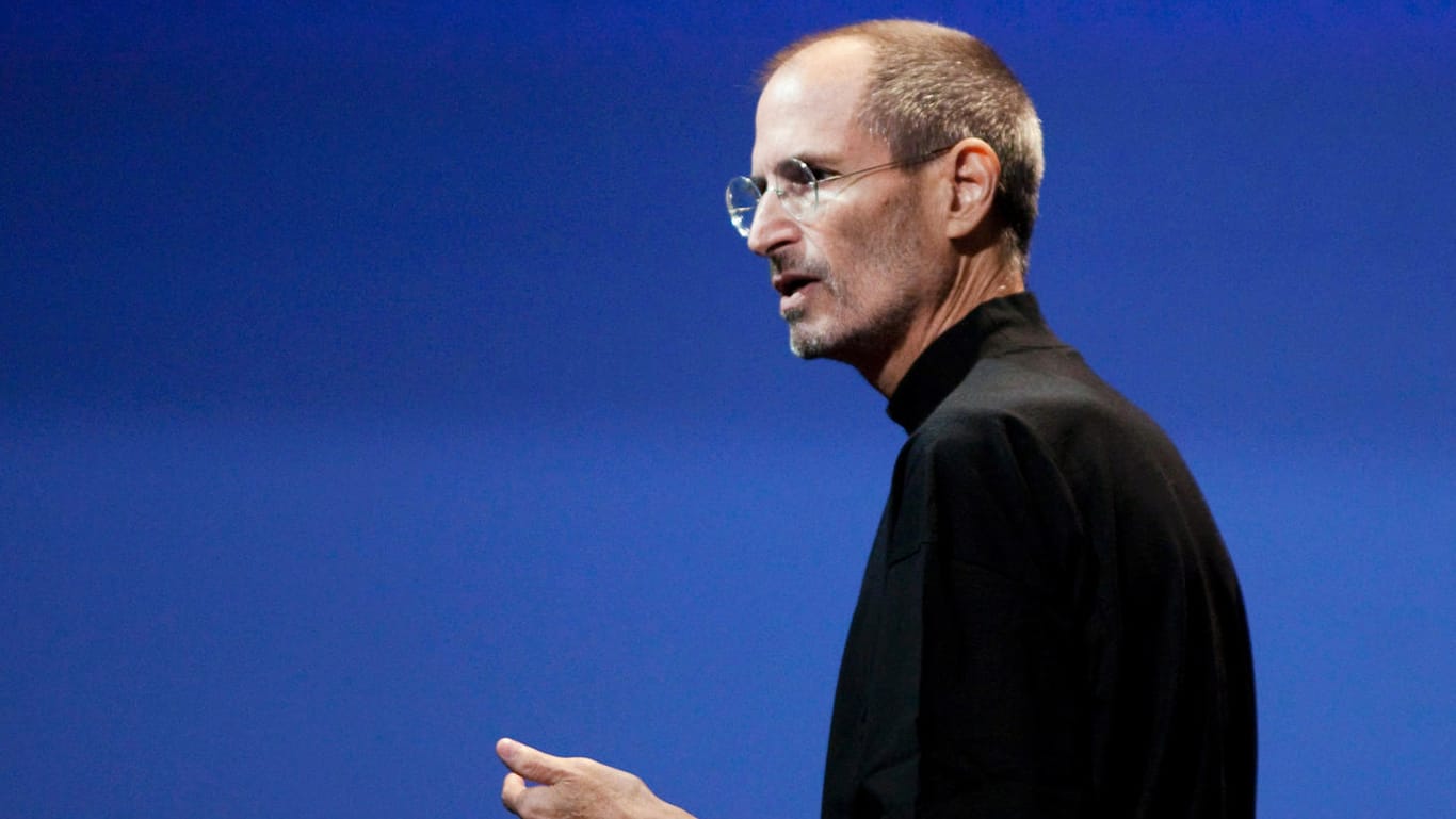 Steve Jobs: Der 2011 verstorbene Apple-Gründer trug immer einen Pulli von Issey Miyake.