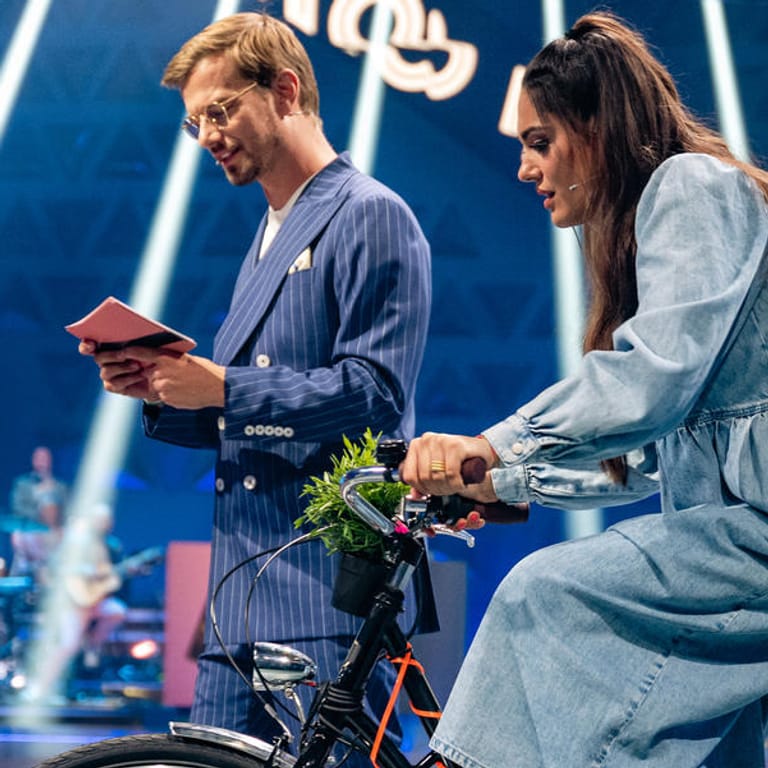 Joko Winterscheidt und Nilam Farooq: Sie trafen im Finale von "Wer stiehlt mir die Show?" gegeneinander an.