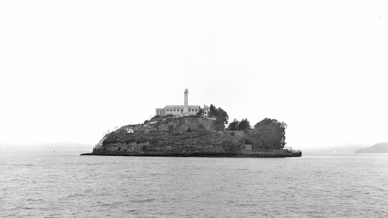 Die Insel Alcatraz in der Bucht von San Francisco.