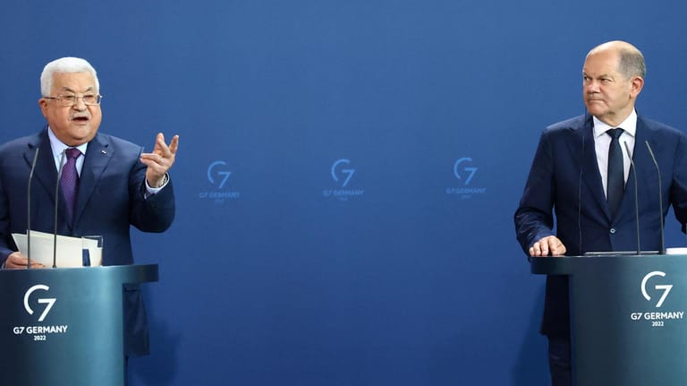 German Chancellor Scholz meets Palestinian President Abbas