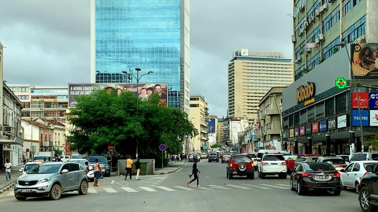 Im Zentrum von Luanda.