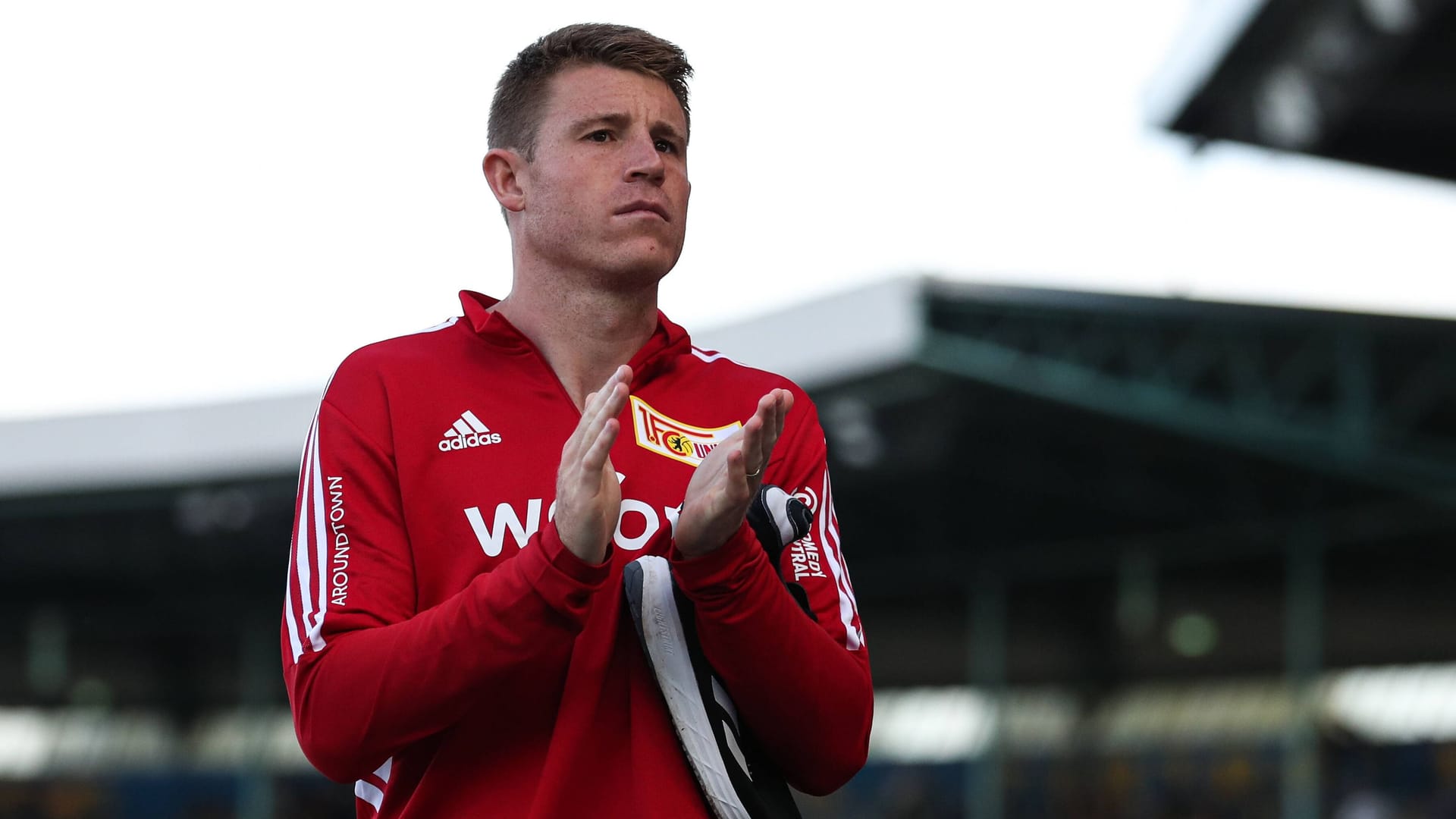 Dominique Heintz: Der Verteidiger steht ab sofort für den VfL Bochum auf dem Platz. Dominique Heintz: Der Verteidiger steht ab sofort für den VfL Bochum auf dem Platz.