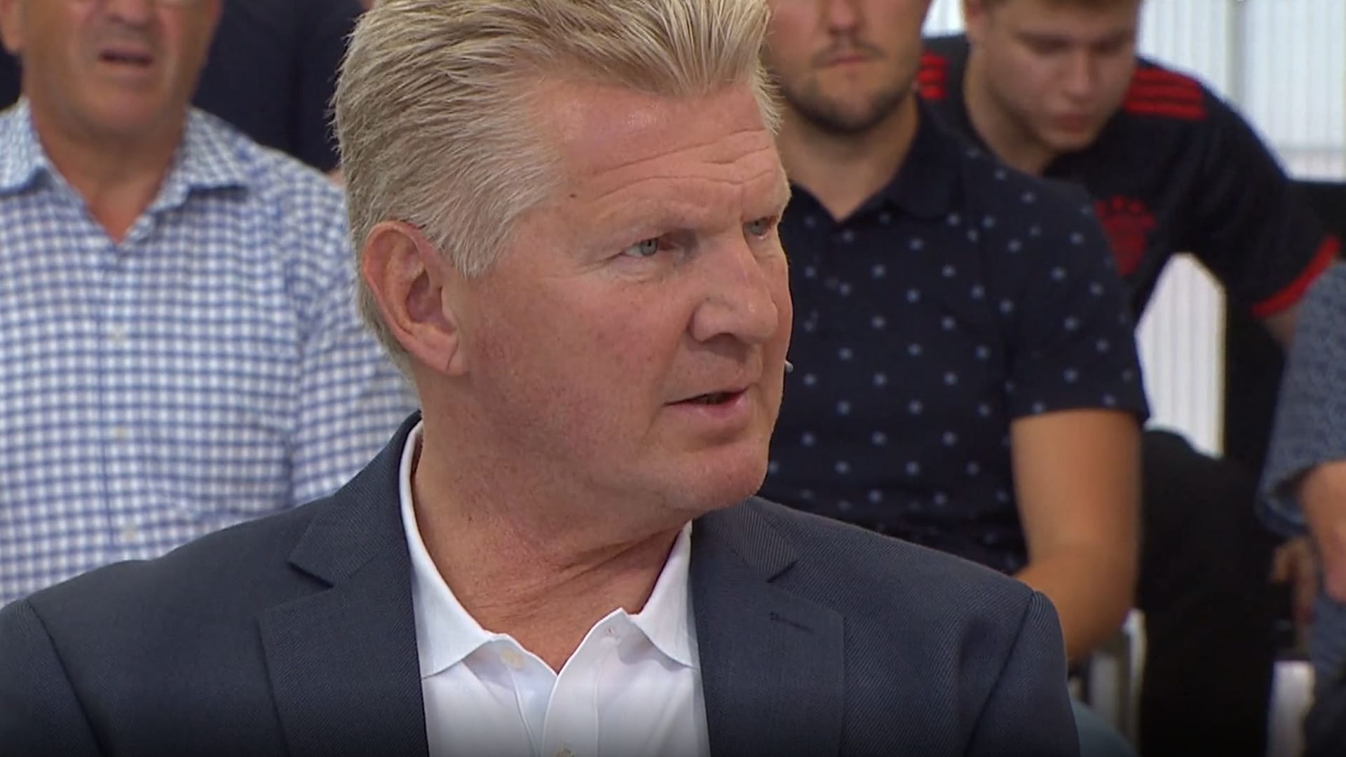 Stefan Effenberg: Der t-online-Experte war zu Gast im Sport1-Doppelpass. Stefan Effenberg: Der t-online-Experte war zu Gast im Sport1-Doppelpass.