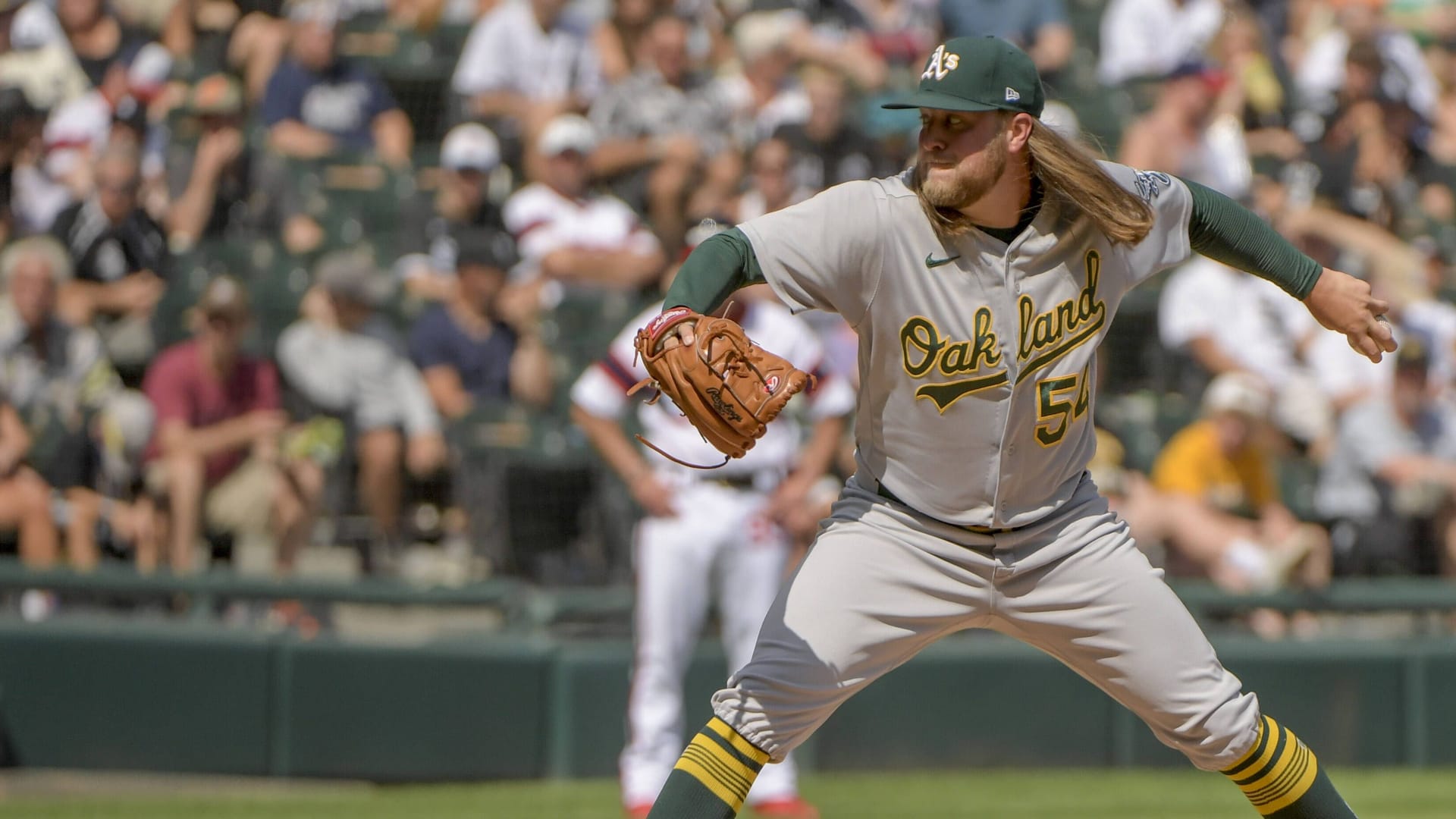 Oakland Athletics: Kirby Snead in Aktion – während des Spiels sorgte ein Paar für Aufsehen.