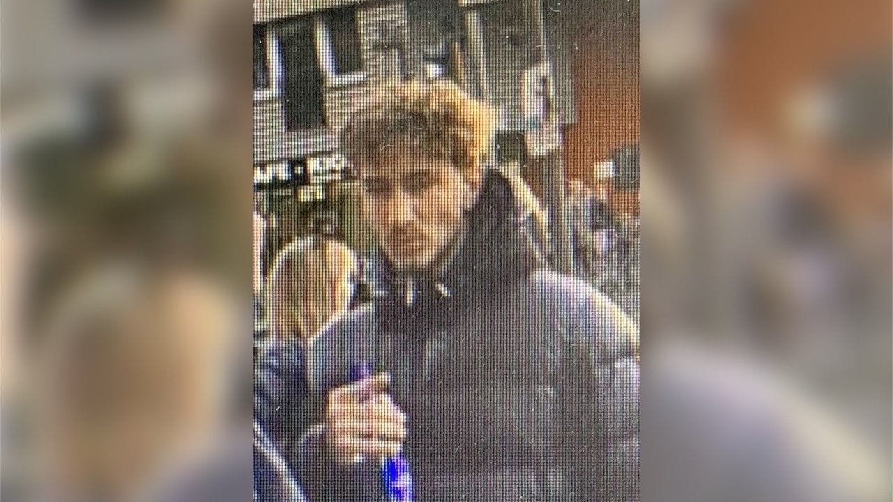 Ein mutmaßlicher Schläger: Er soll einen 32-Jährigen schwer im Gesicht verletzt haben.