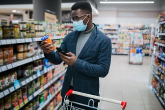 Allergiker aufgepasst: Die Zutatenliste der Hersteller gibt nicht immer zuverlässige Angaben zu möglichen Spuren, die in den Lebensmitteln enthalten sein könnten.