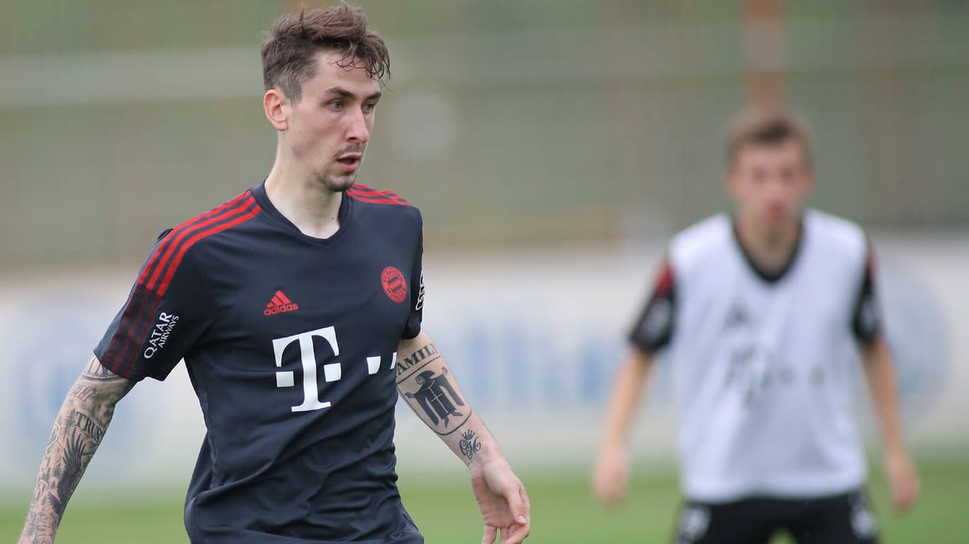 Adrian Fein: Der defensive Mittelfeldspieler verlässt den FC Bayern nach 16 Jahren.