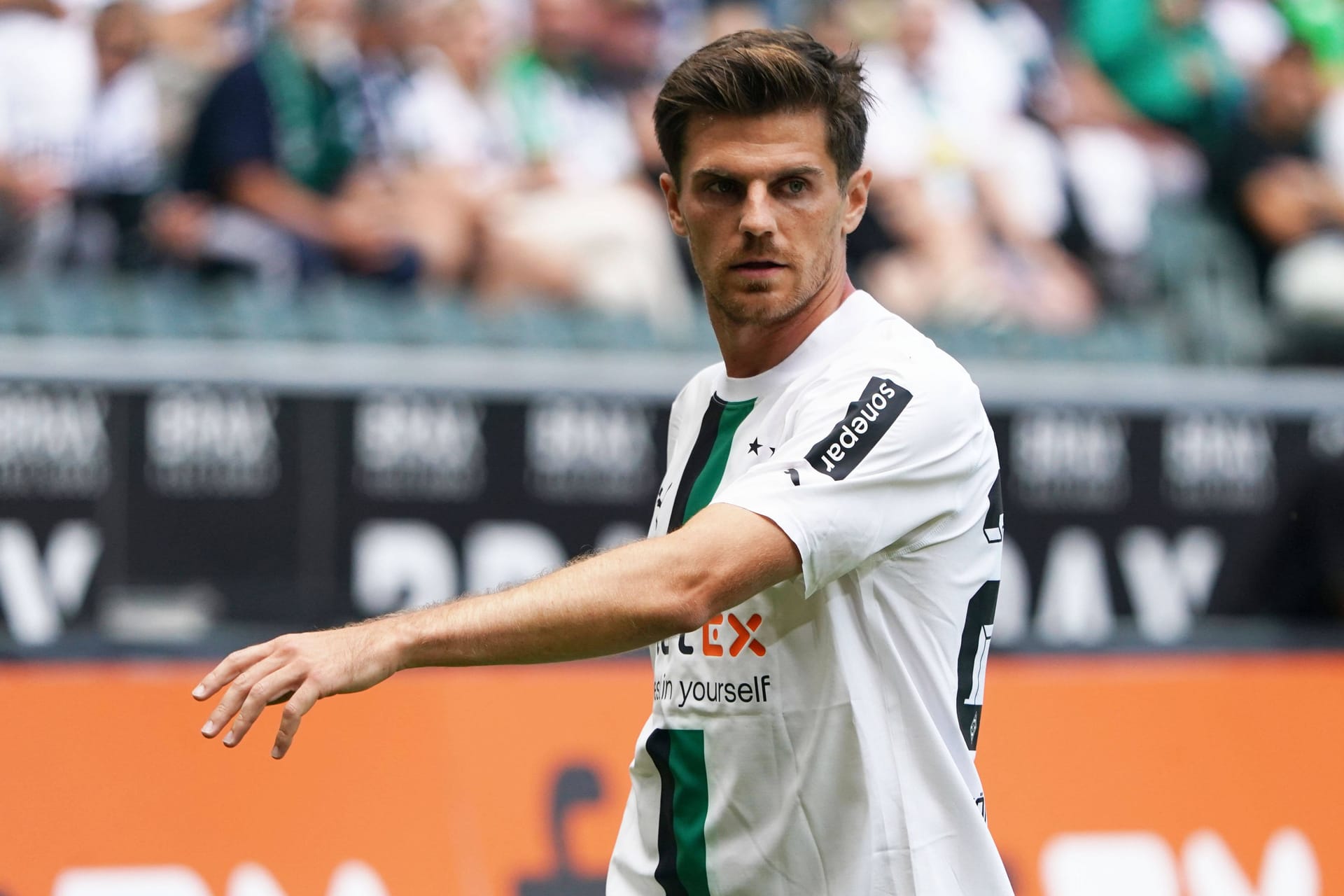 Jonas Hofmann: Der Gladbacher Nationalspieler bleibt bei den "Fohlen".