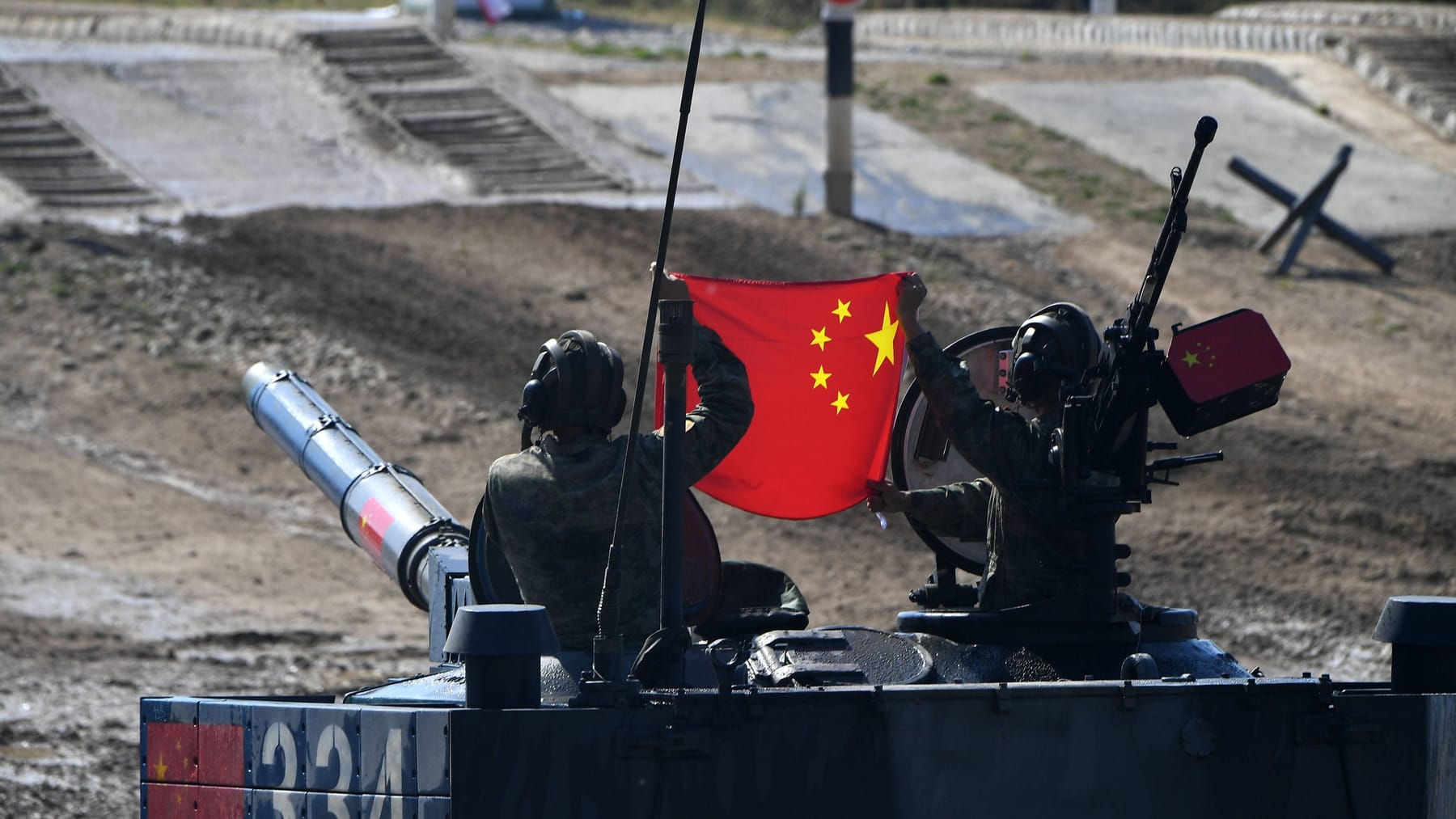 La Cina invia soldati alle esercitazioni russe