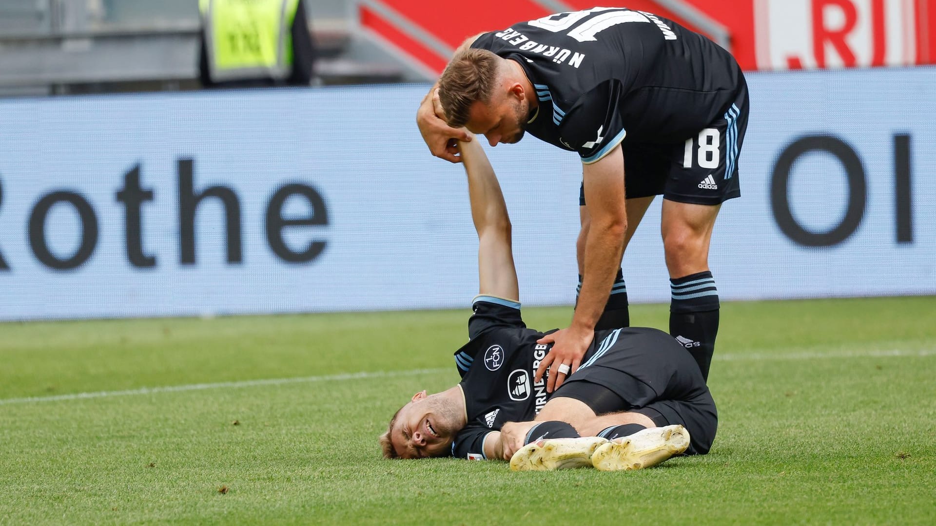 Jahn Regensburg - 1. FC Nürnberg