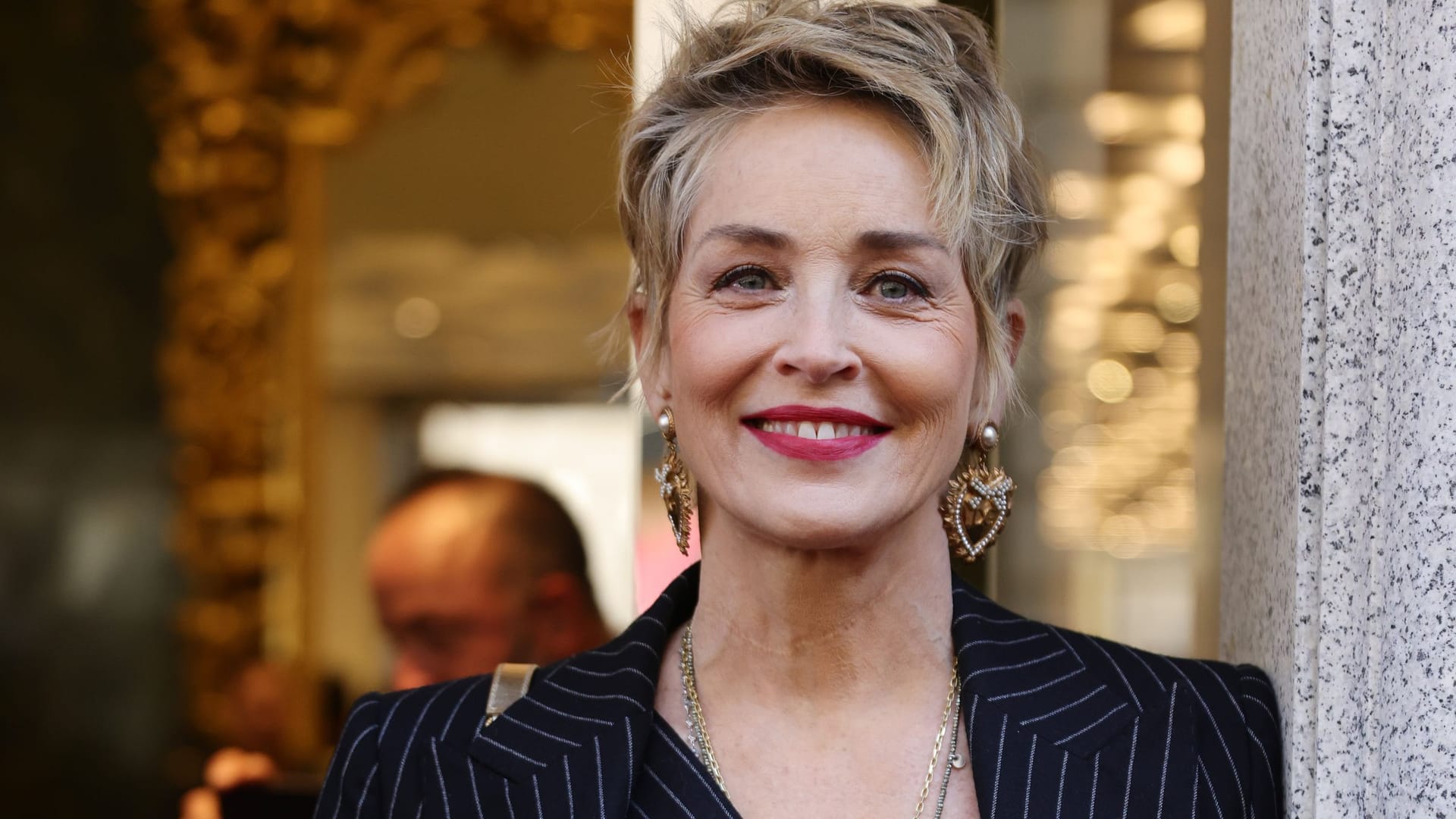 Sharon Stone: Die Schauspielerin sorgt mit ihrem neuesten Instagram-Post für Begeisterung.