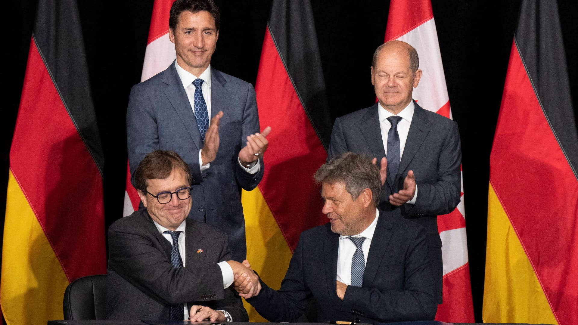 Justin Trudeau, Olaf Scholz, Jonathan Wilkinson und Robert Habeck: Kanada und Deutschland haben eine neue Energie-Partnerschaft geschlossen.