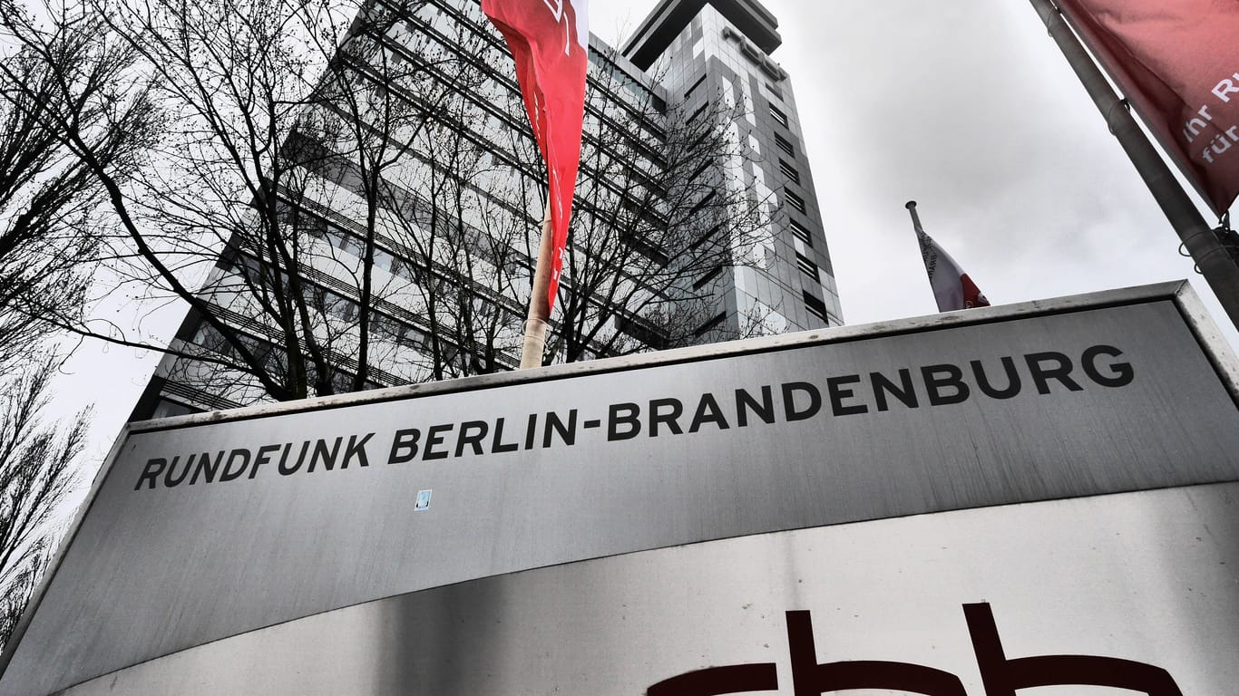 RBB-Gebäude in Berlin (Symbolfoto): Am Sonntag trat die Intendantin zurück.