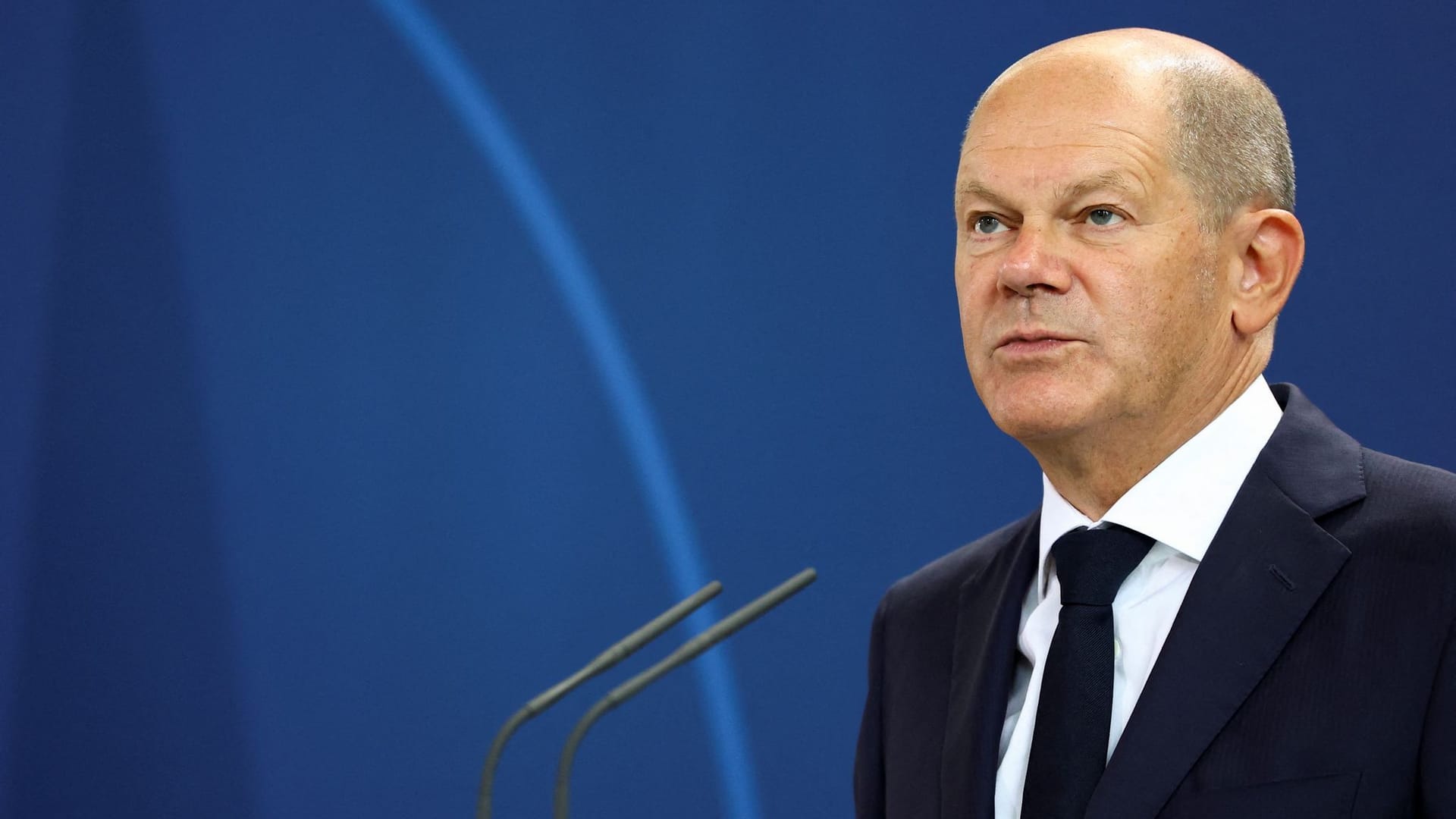 Olaf Scholz verkündet die Mehrwertsteuersenkung auf Gas. Jetzt kommt Kritik von den Grünen. Olaf Scholz verkündet die Mehrwertsteuersenkung auf Gas. Jetzt kommt Kritik von den Grünen.