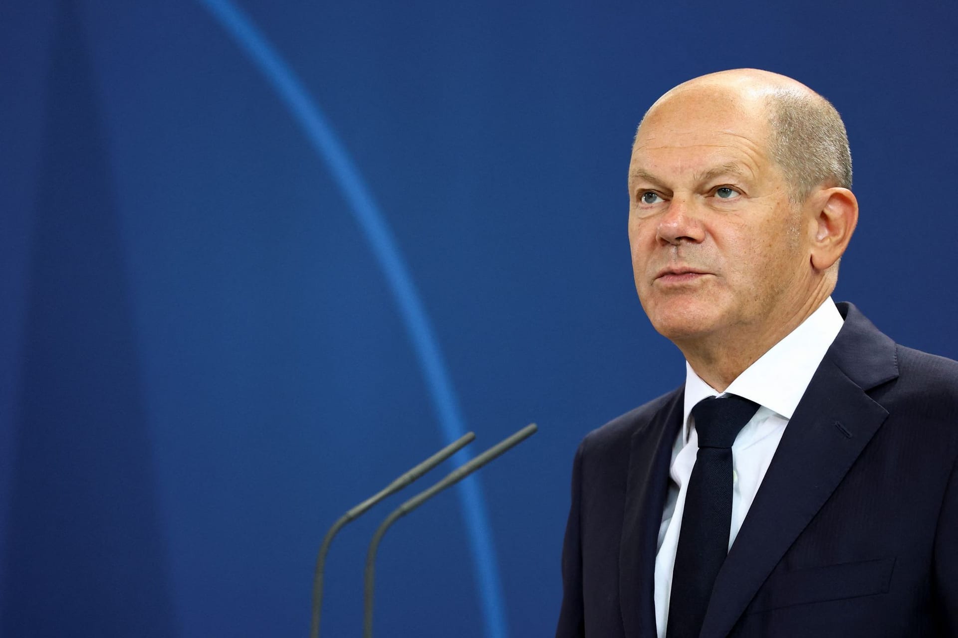 Olaf Scholz verkündet die Mehrwertsteuersenkung auf Gas. Jetzt kommt Kritik von den Grünen. Olaf Scholz verkündet die Mehrwertsteuersenkung auf Gas. Jetzt kommt Kritik von den Grünen.