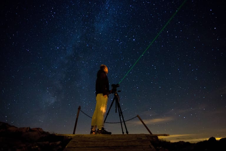 Es ist Sternschnuppenzeit: Zum Höhepunkt der Perseiden könnten mehrere Dutzend pro Stunde beobachtet werden.