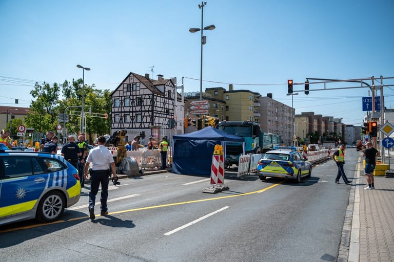 Am Freitagmittag hat es in Nürnberg einen schweren Verkehrsunfall gegeben.