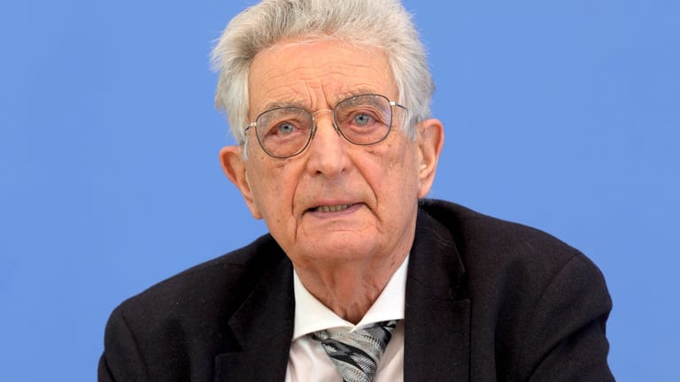 Gerhart Baum (Archiv): Der FDP-Politiker hat seine Partei gerügt.
