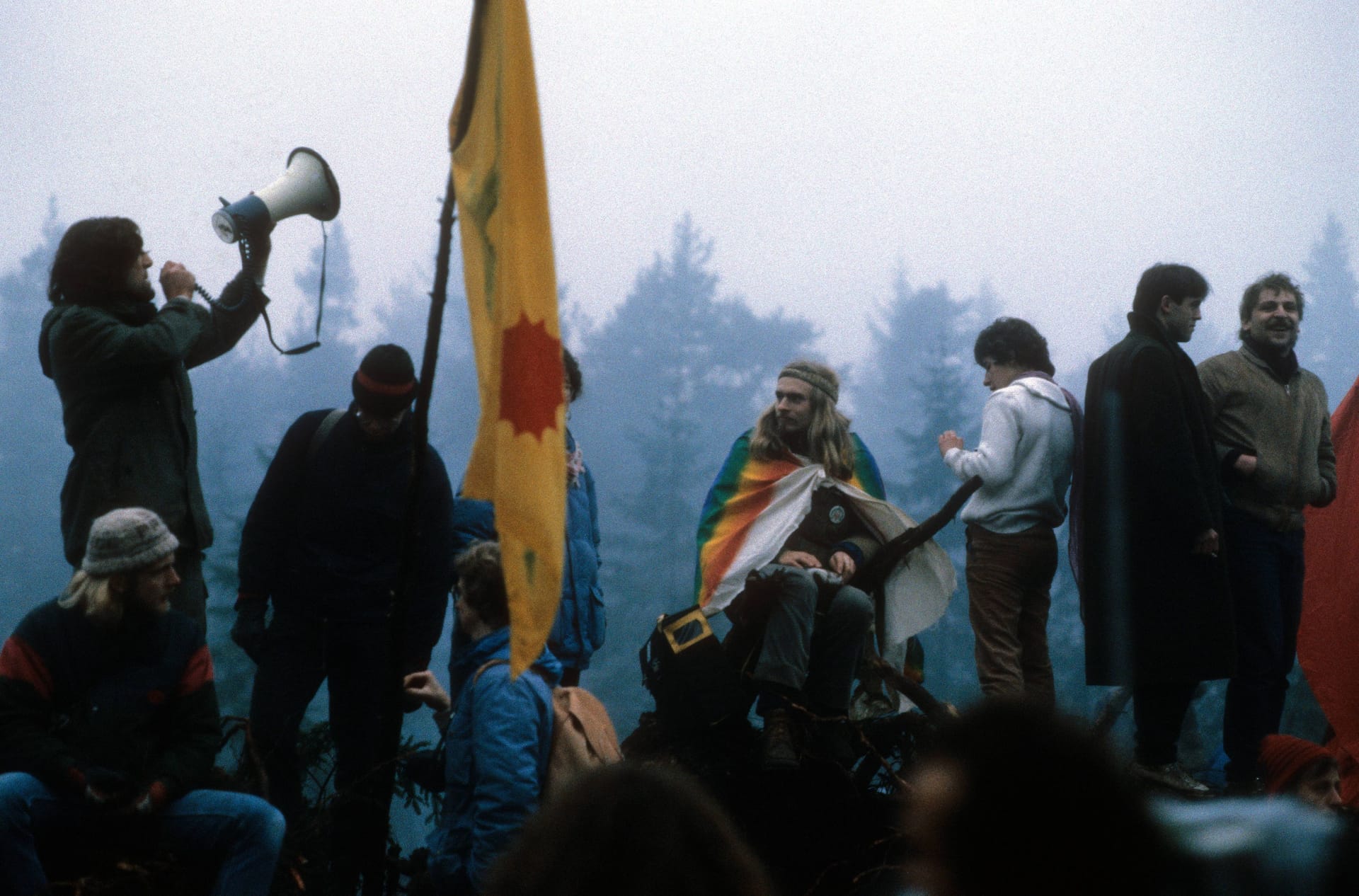 Atomkraftgegner protestieren 1985 gegen die geplante Wiederaufarbeitungsanlage Wackersdorf.