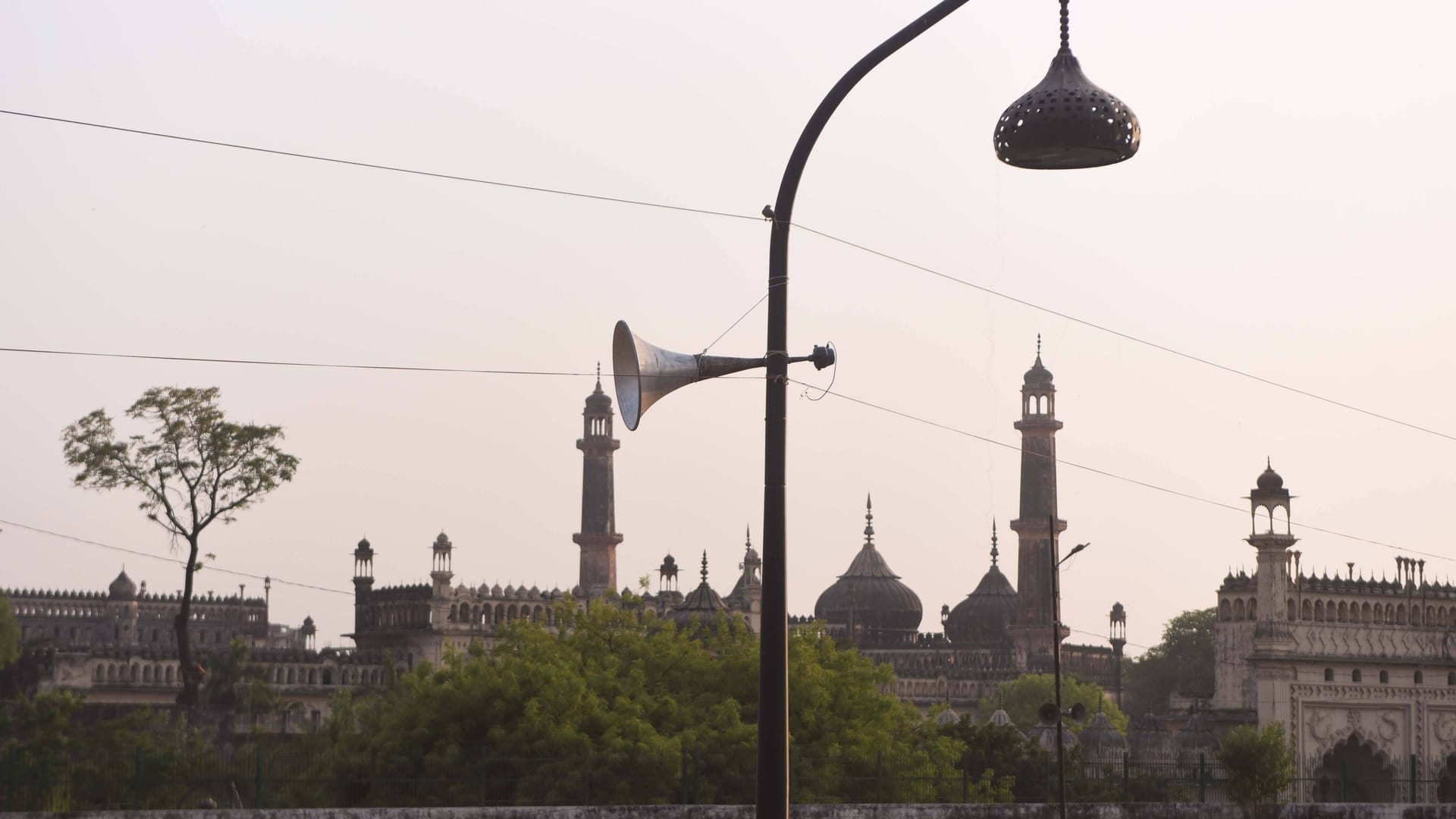 Lakhnau, Hauptstadt des indischen Bundesstaats Uttar Pradesh (Archiv). Zwei mutmaßliche Vergewaltiger wurden Jahrzehnte nach der Tat festgenommen. Lakhnau, Hauptstadt des indischen Bundesstaats Uttar Pradesh (Archiv). Zwei mutmaßliche Vergewaltiger wurden Jahrzehnte nach der Tat festgenommen.