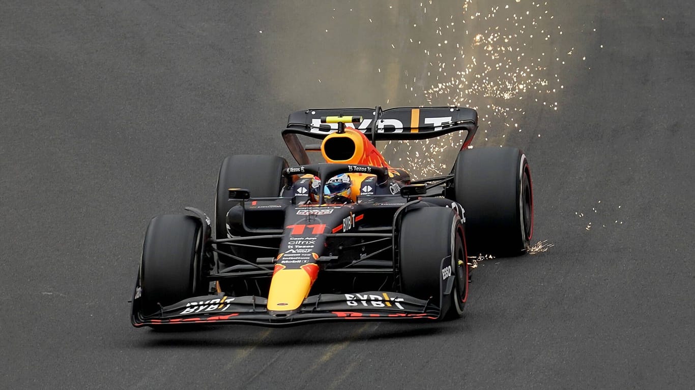 Sergio Perez auf der Strecke in Spa.