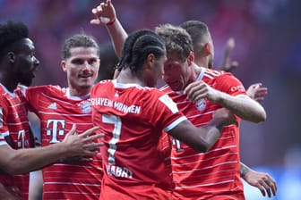 Die Spieler des FC Bayern hatten am Freitagabend reichlich Grund zum Jubeln.