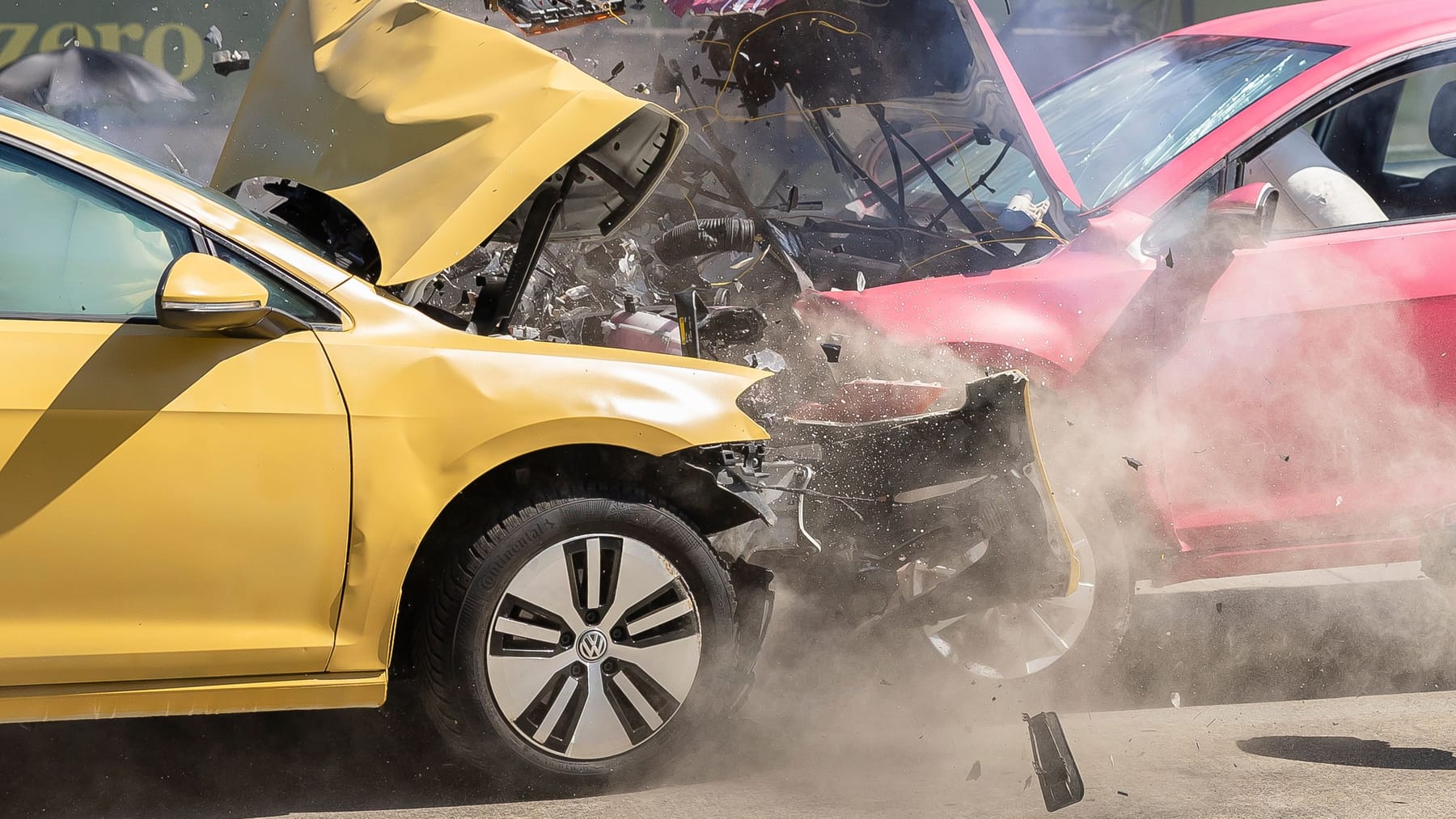 Weitaus mehr Unfälle durch E-Autos als durch Verbrennungsmotoren