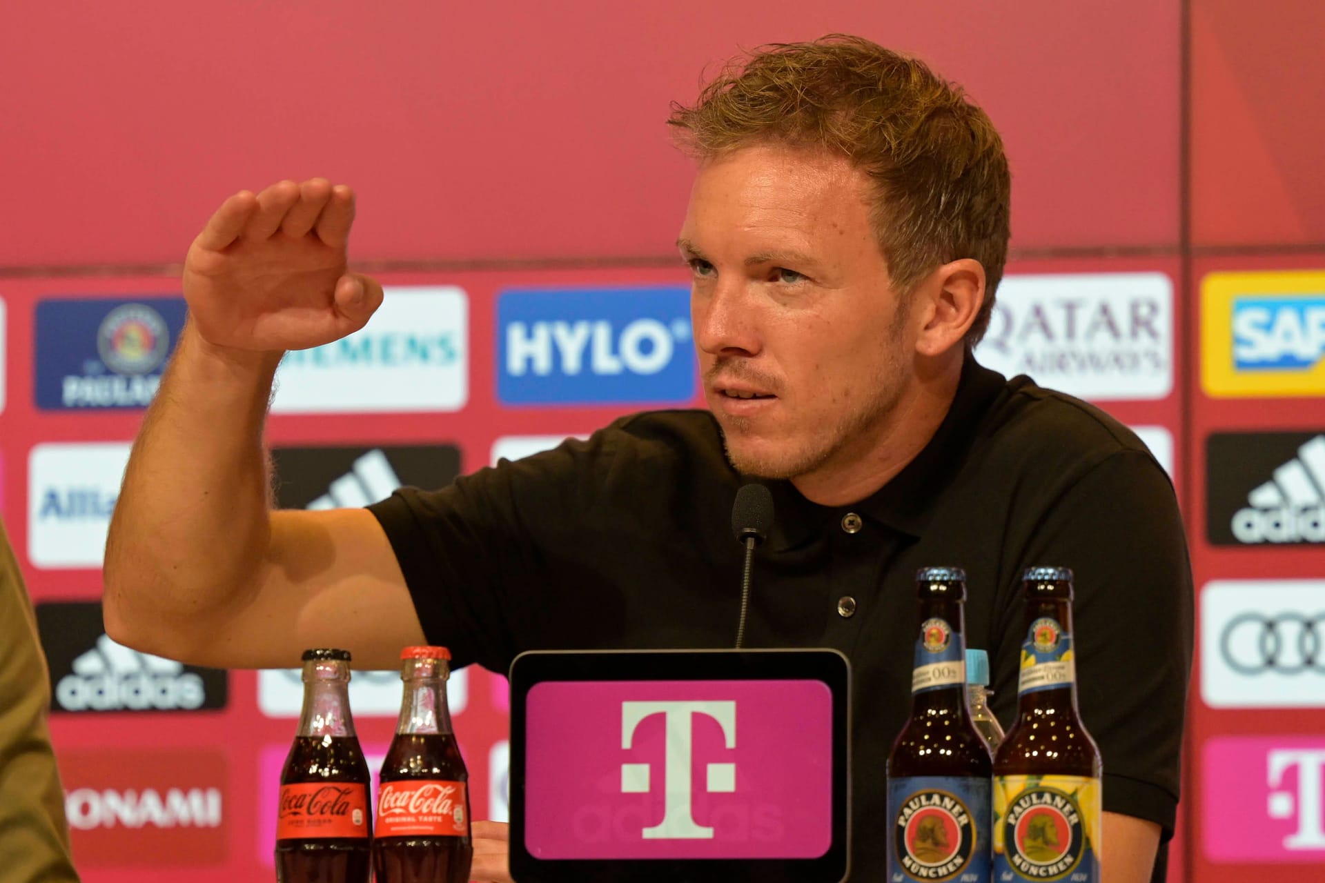 Julian Nagelsmann: Der Trainer des FC Bayern plant, im Pokal viel zu rotieren.