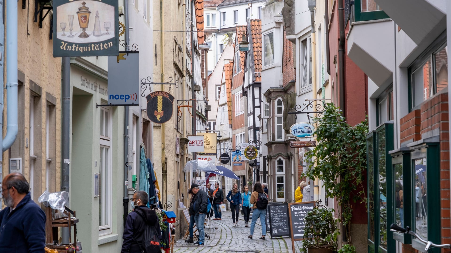 Das Schnoorviertel in Bremen (Archivfoto). Hotels in der Hansestadt sind seit langem wieder ausgebucht. Das Schnoorviertel in Bremen (Archivfoto). Hotels in der Hansestadt sind seit langem wieder ausgebucht.