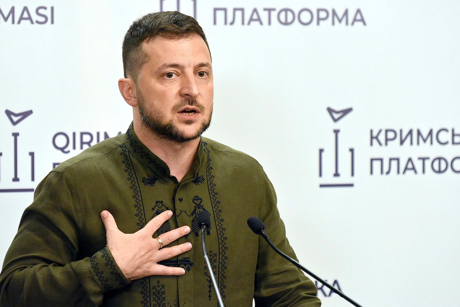 Selenskyj bei der Krim-Plattform am Dienstag: Der ukrainische Präsident forderte, Russland zur Rechenschaft zu ziehen.