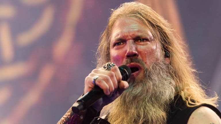 Johan Hegg: Der Sänger von Amon Amarth lebt in Schweden.