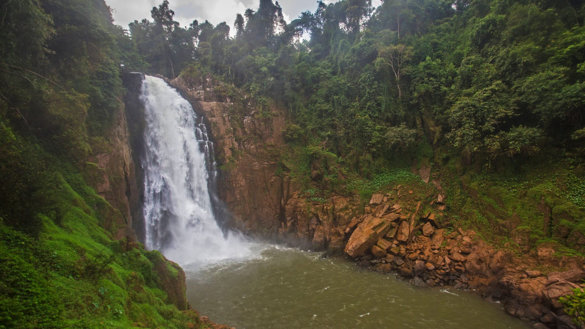 Der Wasserfall Haew Narok (Archiv): Es ist der größte und höchste Wasserfall im Khao-Yai-Nationalpark.