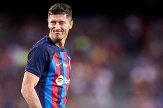 Robert Lewandowski: Der Pole darf nach aktuellem Stand noch immer nicht für Barcelona spielen.