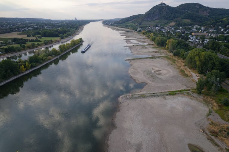 Rhein-Niedrigwasser