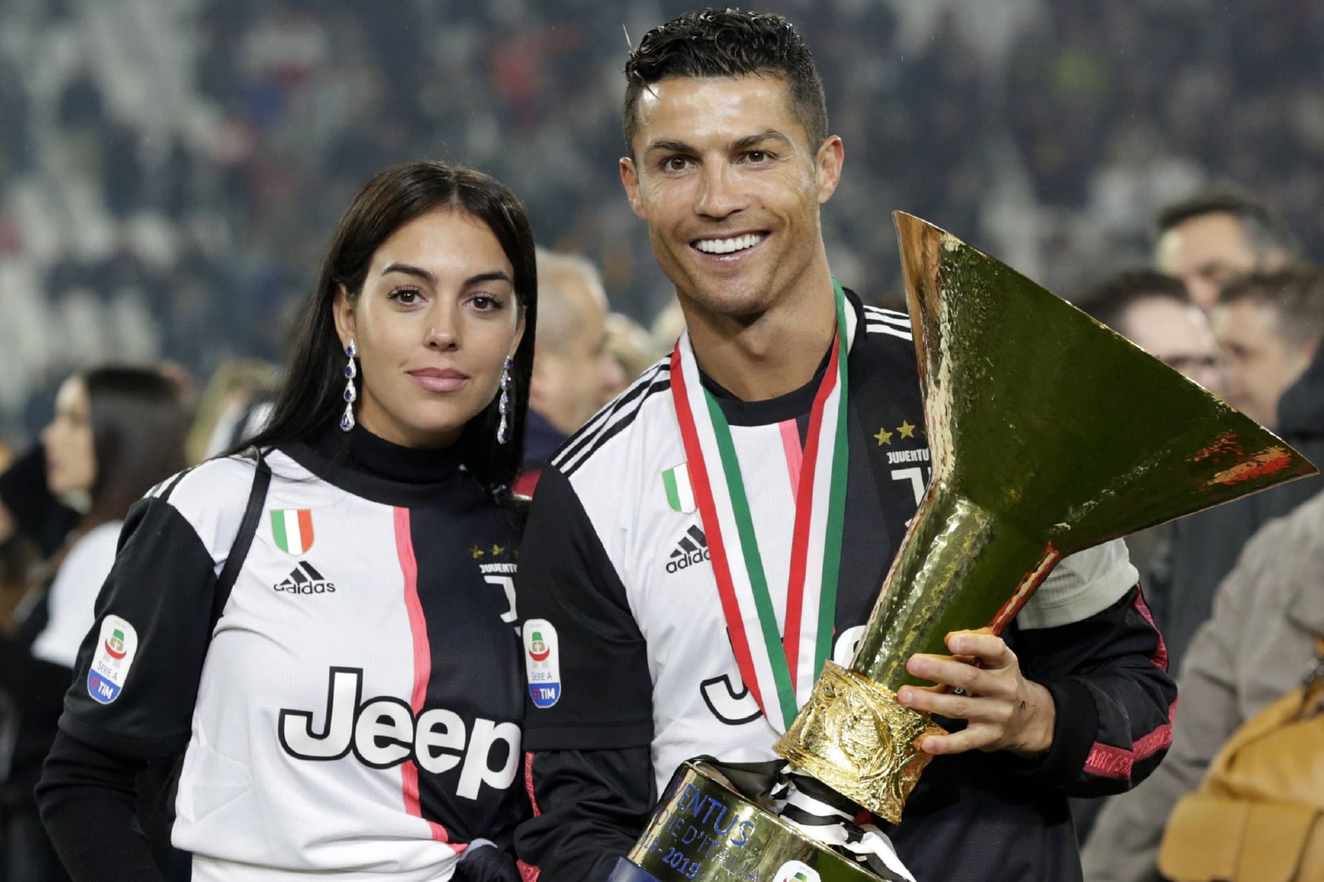 Cristiano Ronaldo und Georgina Rodriguez: Seit 2016 sind der Fußballer und das Model ein Paar. Im April 2022 wurde sie zum zweiten Mal Eltern.