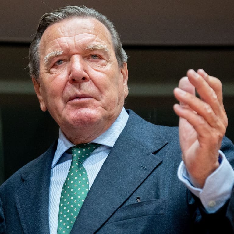Gerhard Schröder: Der Altkanzler klagt, weil ihm vom Bundestag sein Büro entzogen wurde.