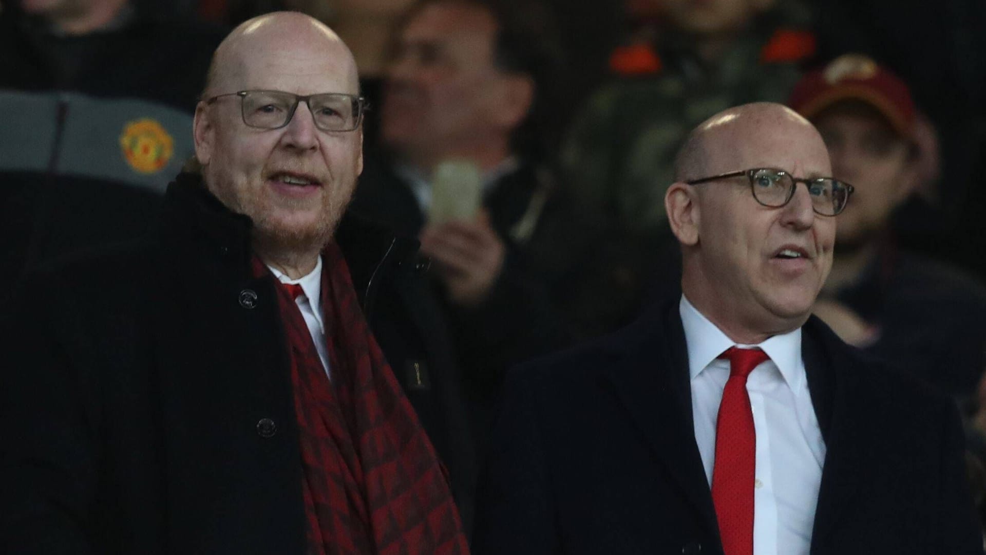 Avram (li.) und Joel Glazer: Verhasste Klubbesitzer.