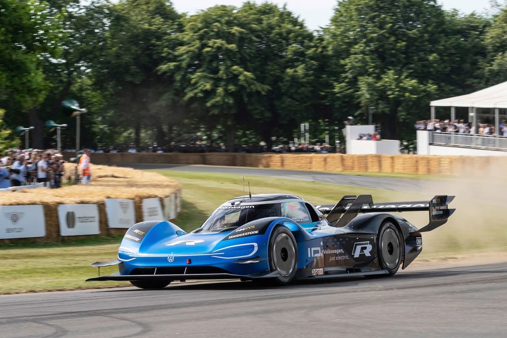 Streckenrekord: Romain Dumas fuhr mit einem elektrischen Auto, dem VW ID.R, beim Goodwood Festival of Speed 2019 die Strecke in 39,9 Sekunden.