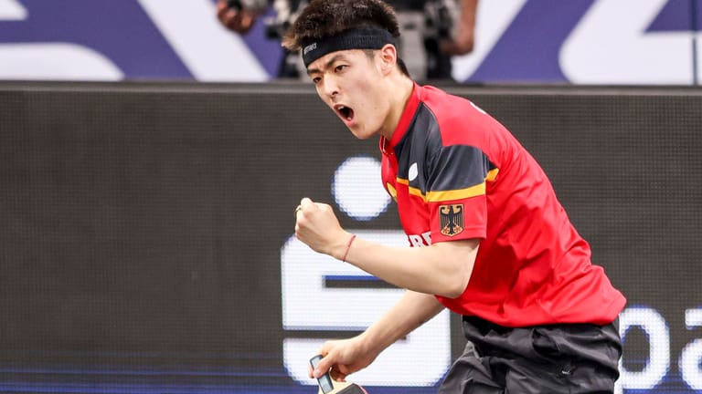 Gold: Dang Qiu bejubelt seinen Erfolg bei den European Championships.