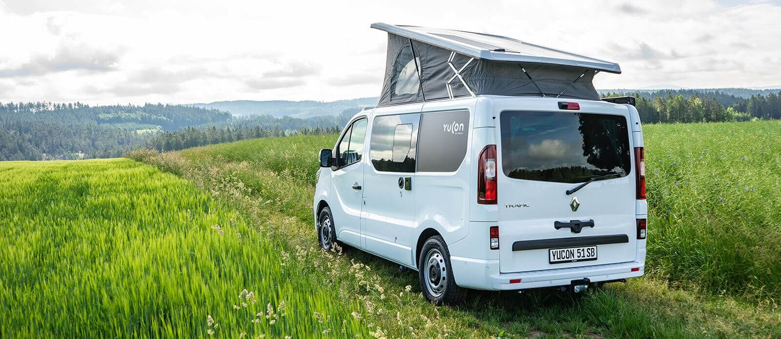 Die Frankia-Submarke Yucon bietet ihren Campingvan jetzt auch auf Basis des Renault Trafic an. Das Spektrum reicht von einfach ausgestatteten Modellen bis hin zu Varianten mit fünf Sitzplätzen oder einer mit langem Radstand.