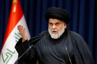 Muktada al-Sadr: Der Schiitenführer hat erneut seinen Rückzug aus der Politik angekündigt.