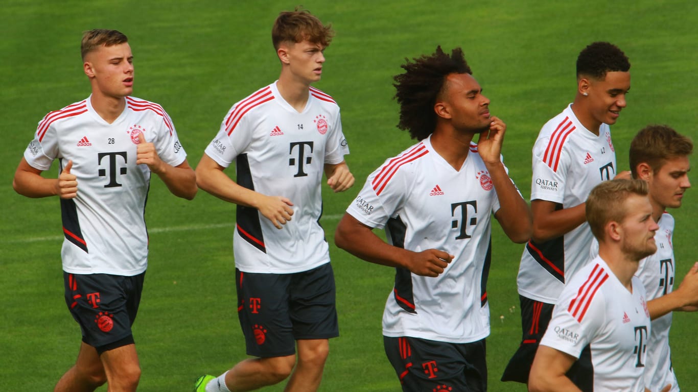 Der Kader ist zu groß: Der FC Bayern verkleinert kurz vor Transferschluss sein Team.