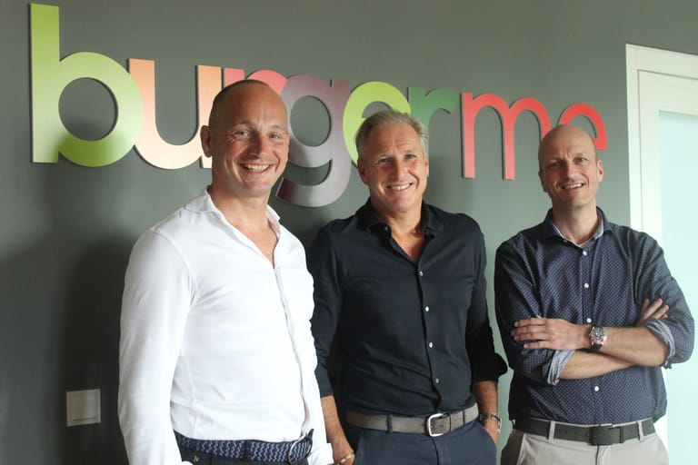 Johannes Bankwitz, Stephan Gschöderer und Jens Hochhaus (von links nach rechts) halten bei Burgerme die Fäden in der Hand. Das Unternehmen liefert Burger und aktuell beeindruckende Geschäftszahlen.