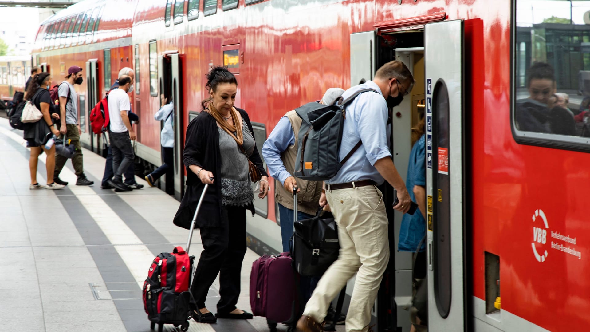 Volle Bahn voraus: Der dreimonatige Aktionspreis stieß bei vielen Menschen auf positive Resonanz.