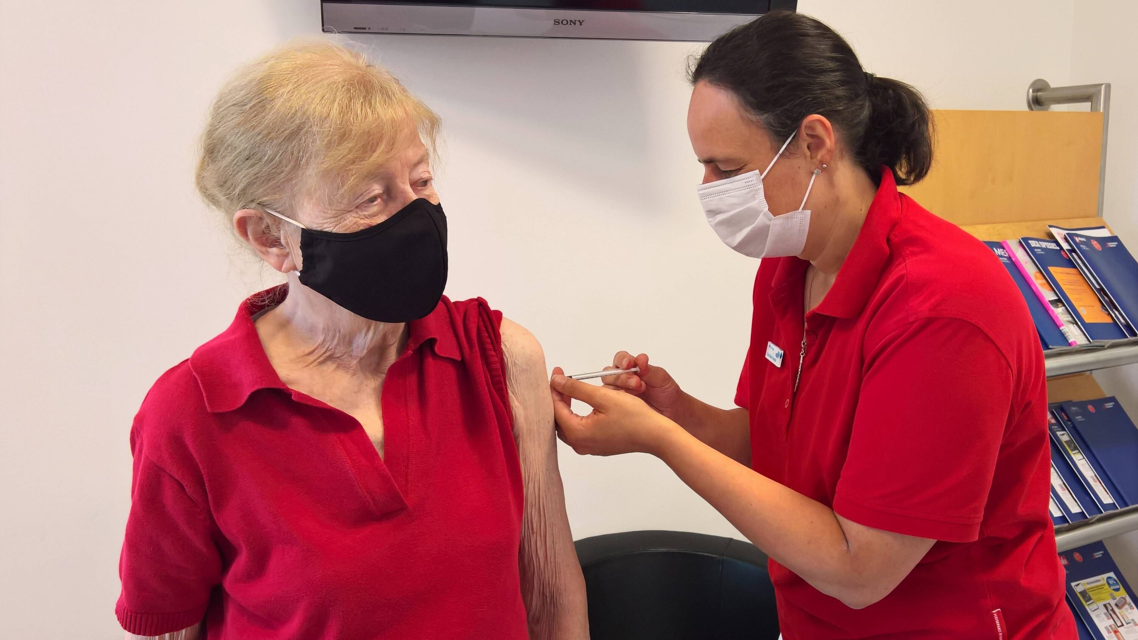 Corona-Pandemie: Stiko empfiehlt vierte Impfung für alle über 60
