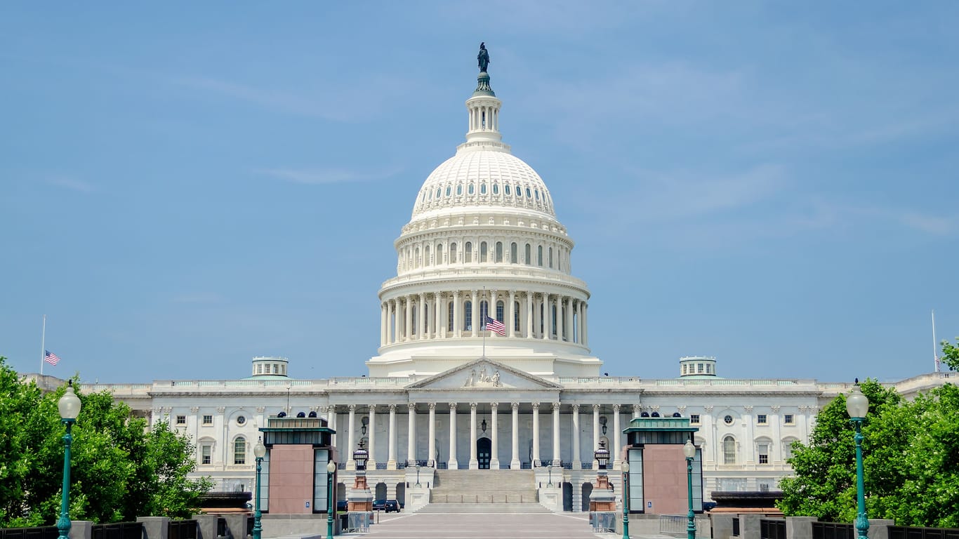 Kapitol in Washington: Teile des Senats und des Repräsentantenhauses werden im November in den USA neu gewählt.